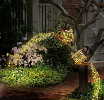 SOLAR WATERING CAN LIGHT